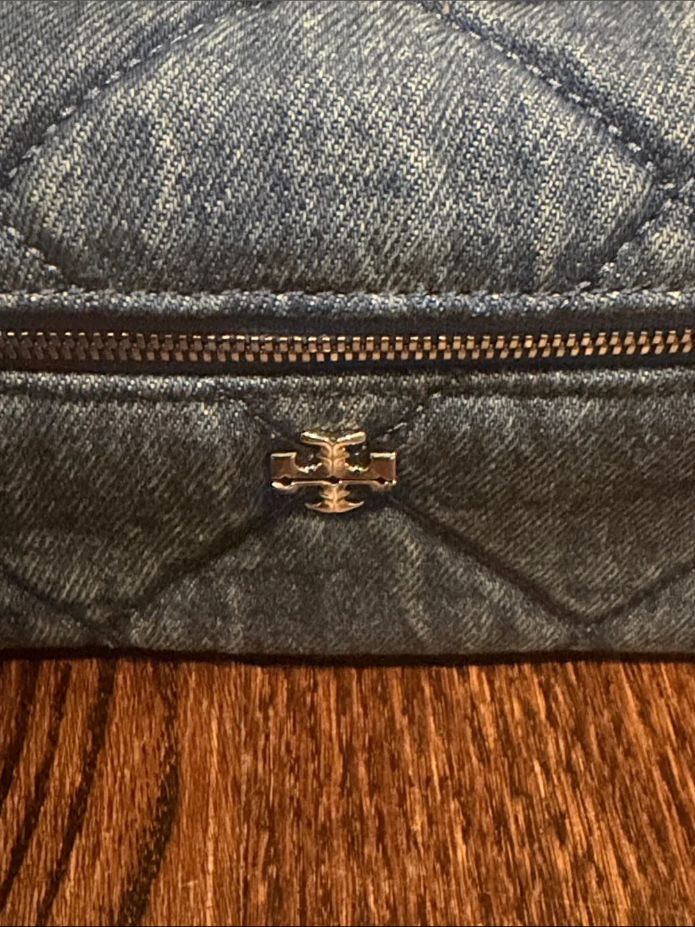 New with Tags, Tory Burch Kira Diamond Quilted Vanity Case